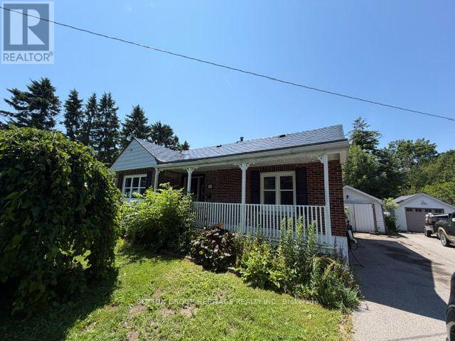 29 Brook Road S Property Photo 2