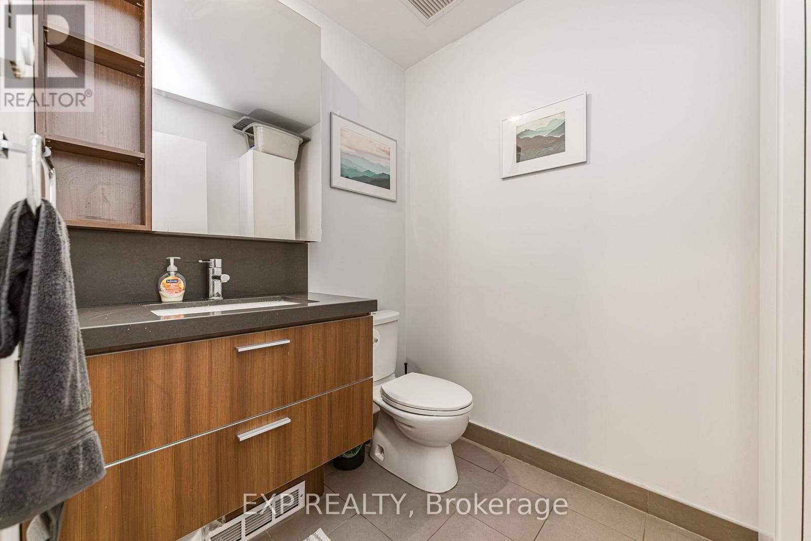907 - 360 Mcleod Street Property Photo 5