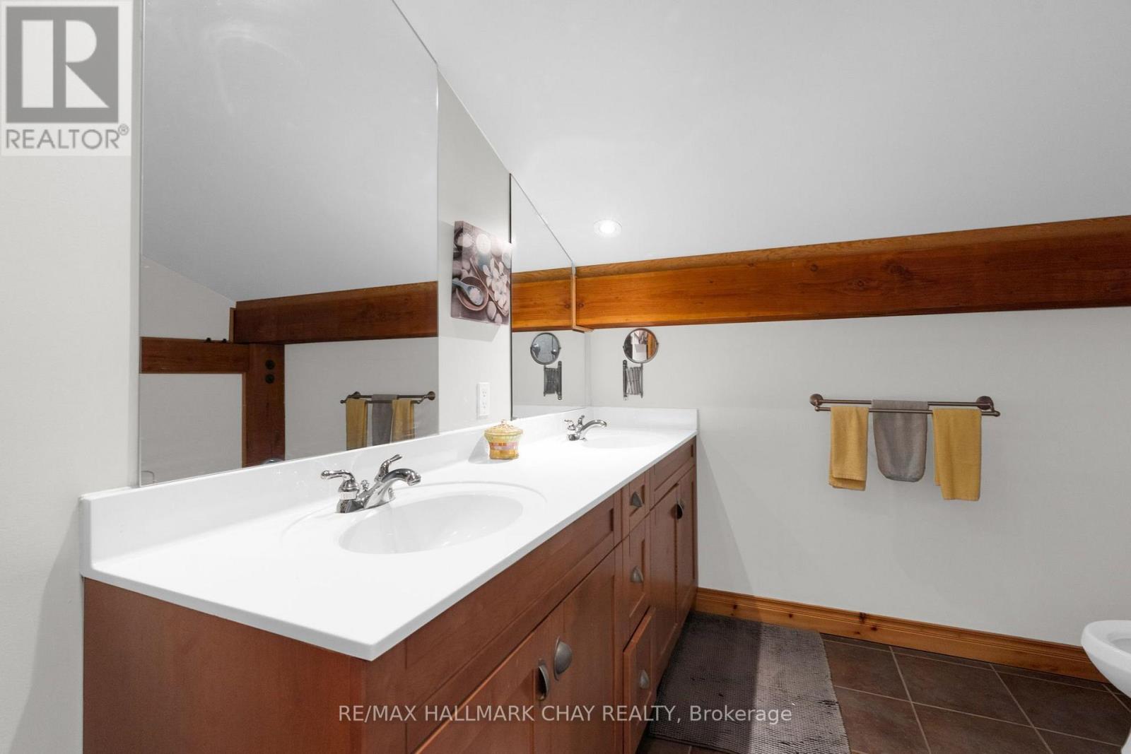7 Lyndsey Lane Property Photo 19