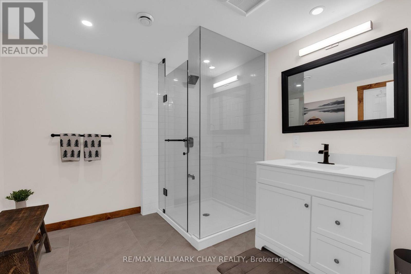 7 Lyndsey Lane Property Photo 24