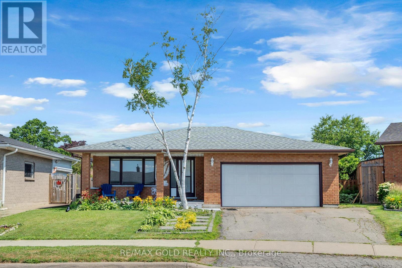 7651 SWAN STREET Property Photo 1