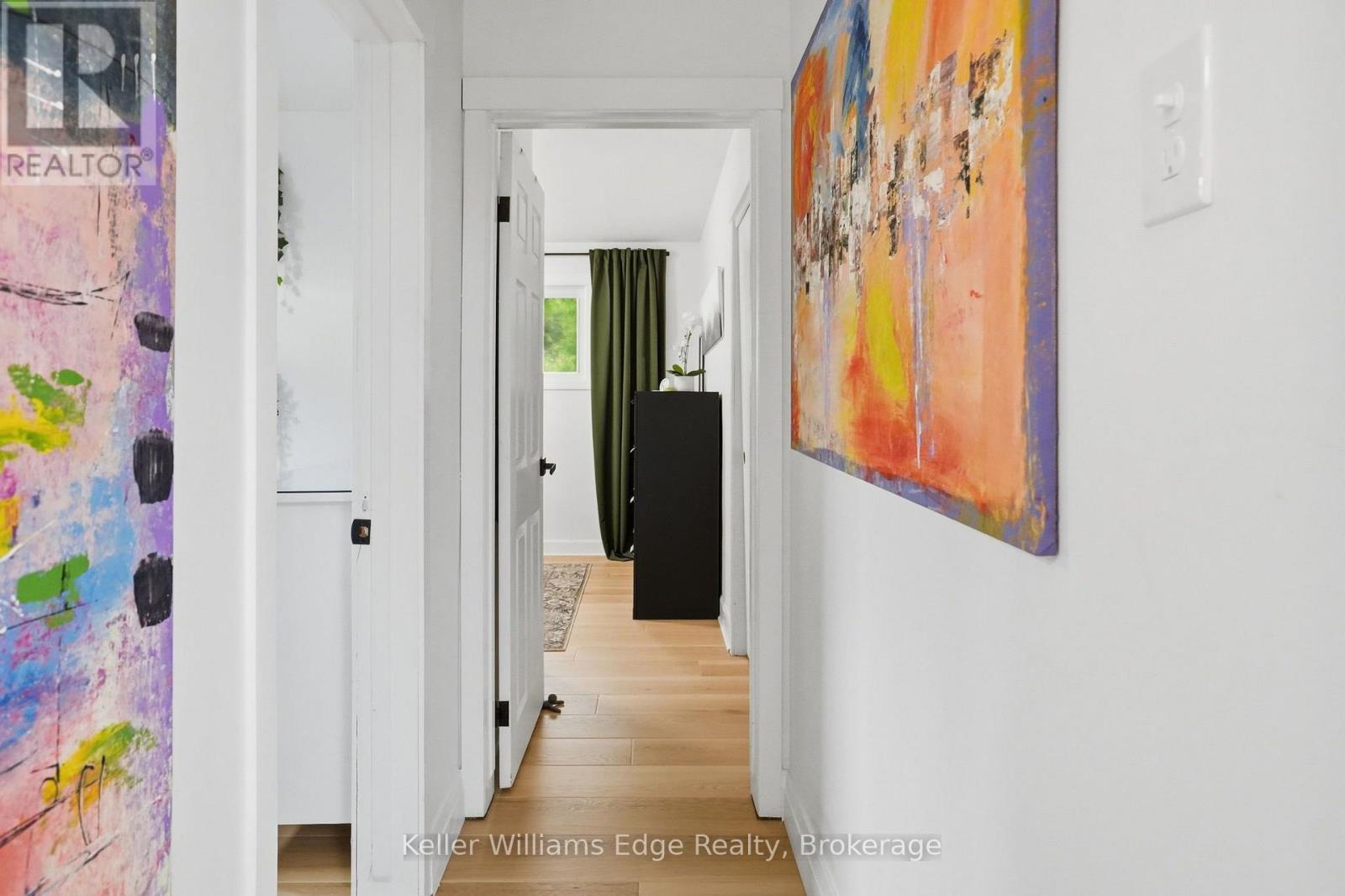 131 West 34th Street Property Photo 11