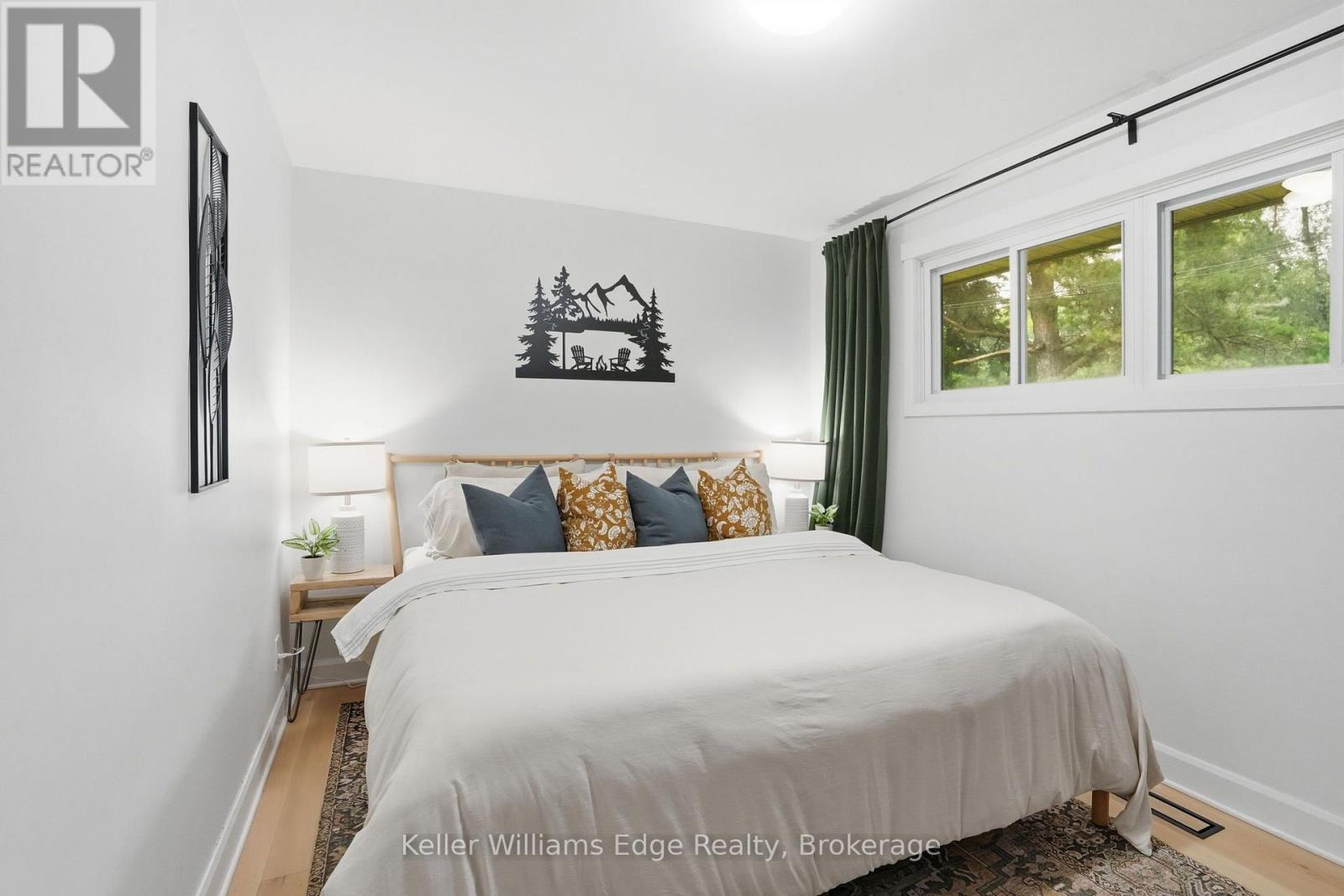 131 West 34th Street Property Photo 12