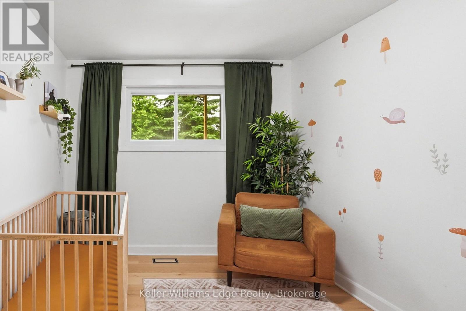 131 West 34th Street Property Photo 18