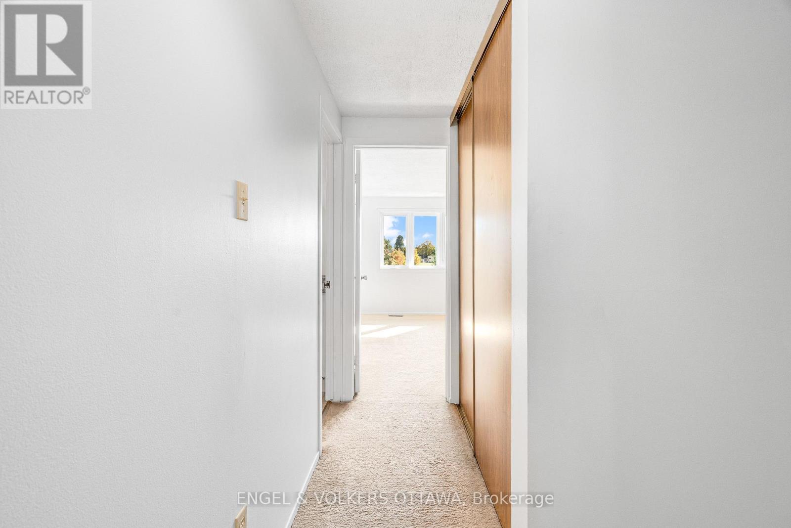 1379 Ambridge Way Property Photo 23
