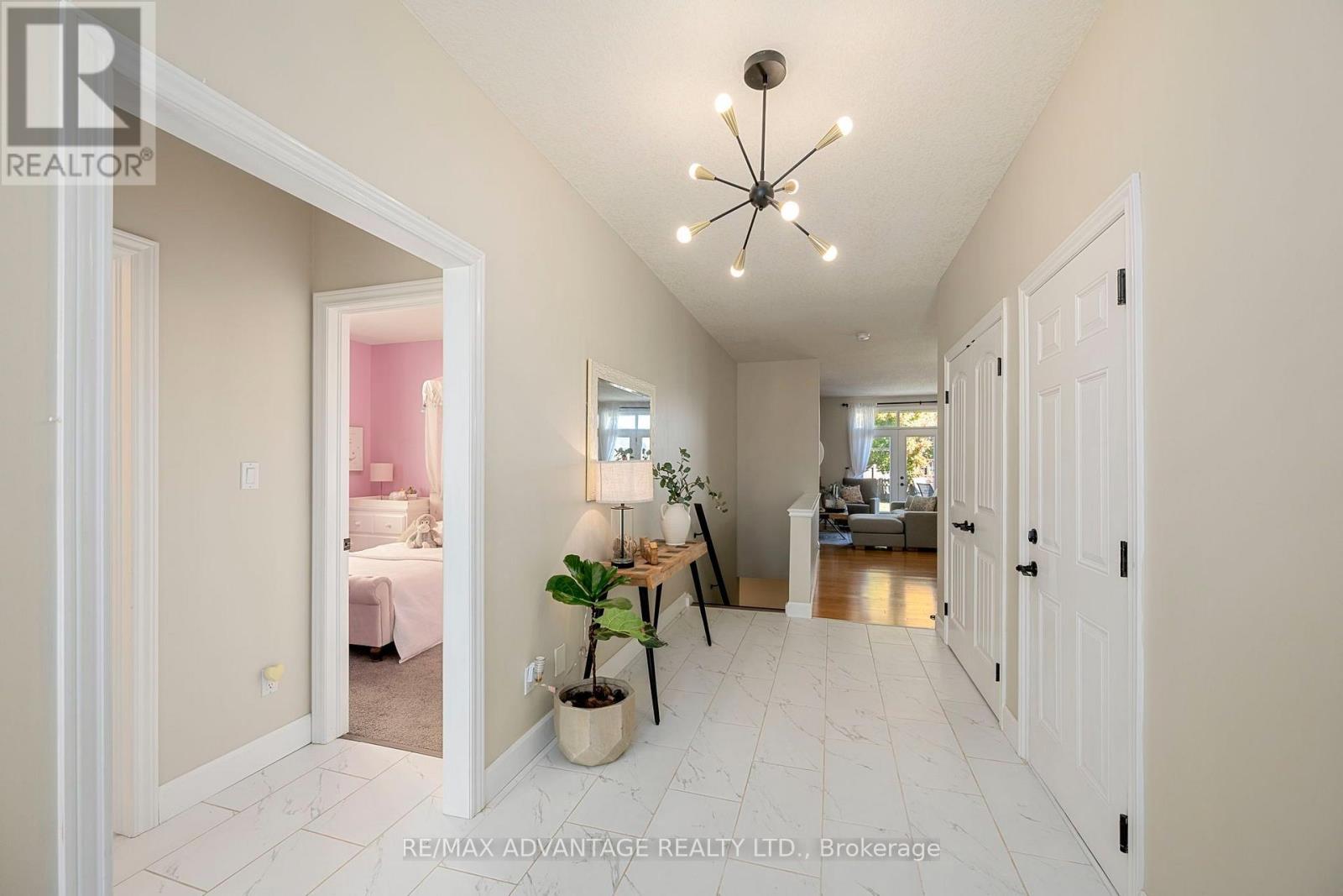 290 Walnut Street Property Photo 4