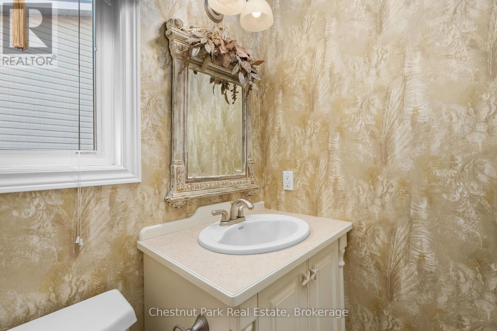27 Kendra Crescent Property Photo 26