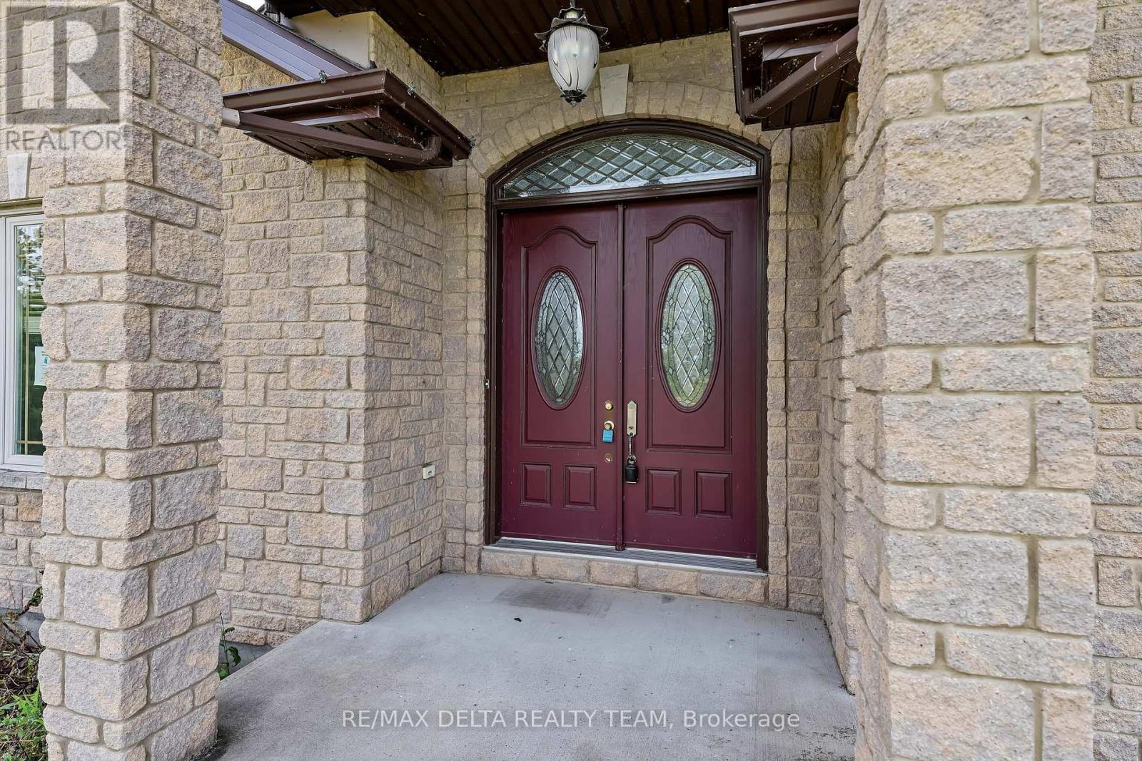 117 25 Route Property Photo 2