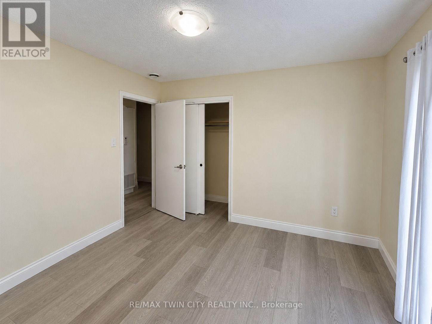 3 - 433 Connaught Street Property Photo 4