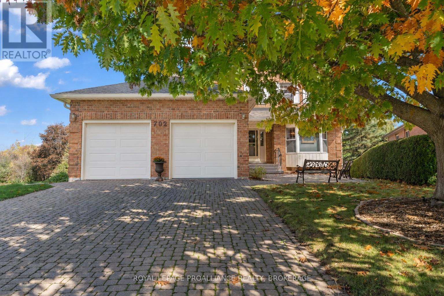 702 Parkside Crescent Property Photo 45