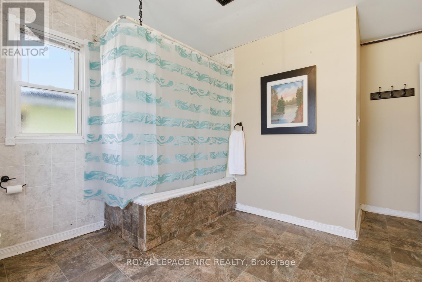 529 Rosehill Road Property Photo 24