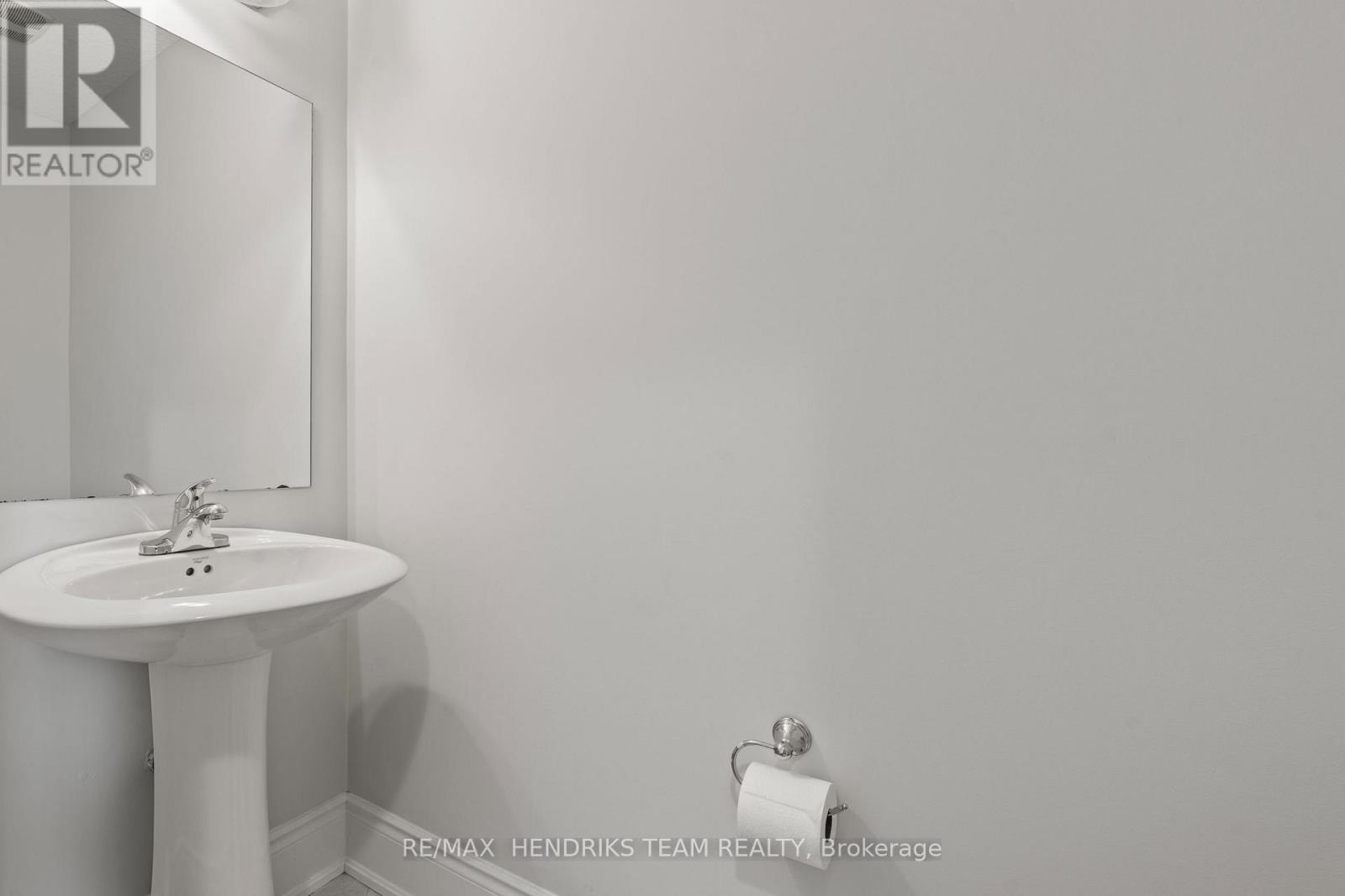35 Sunset Way Property Photo 5