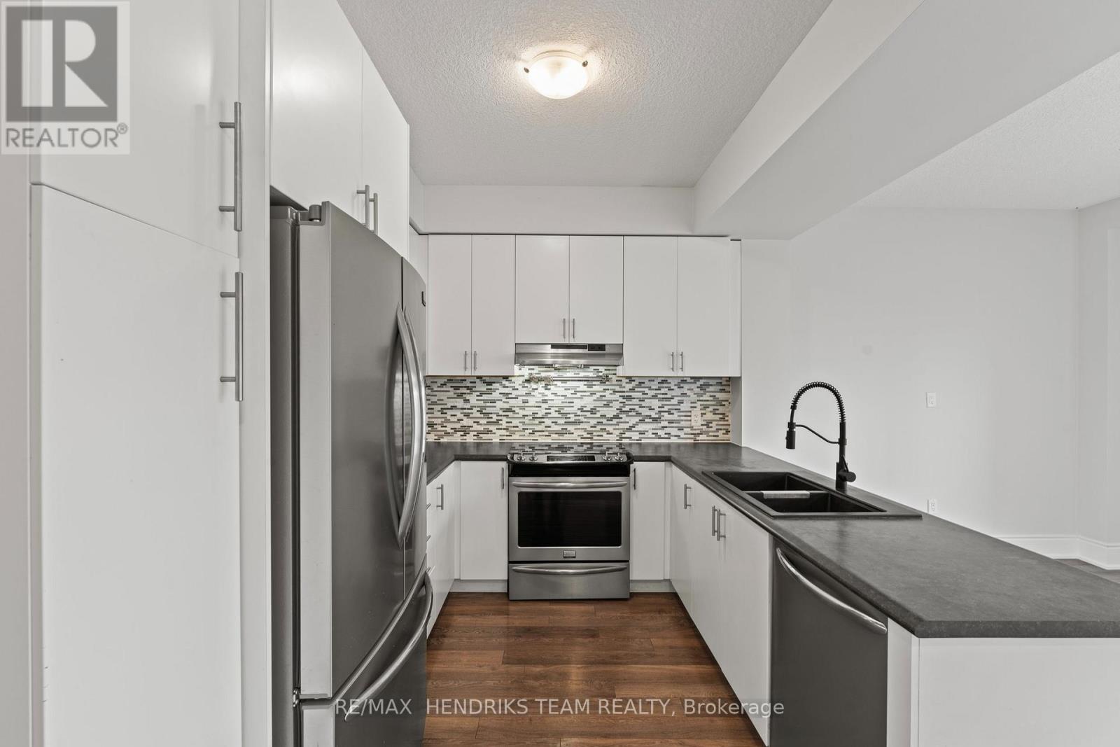 35 Sunset Way Property Photo 8