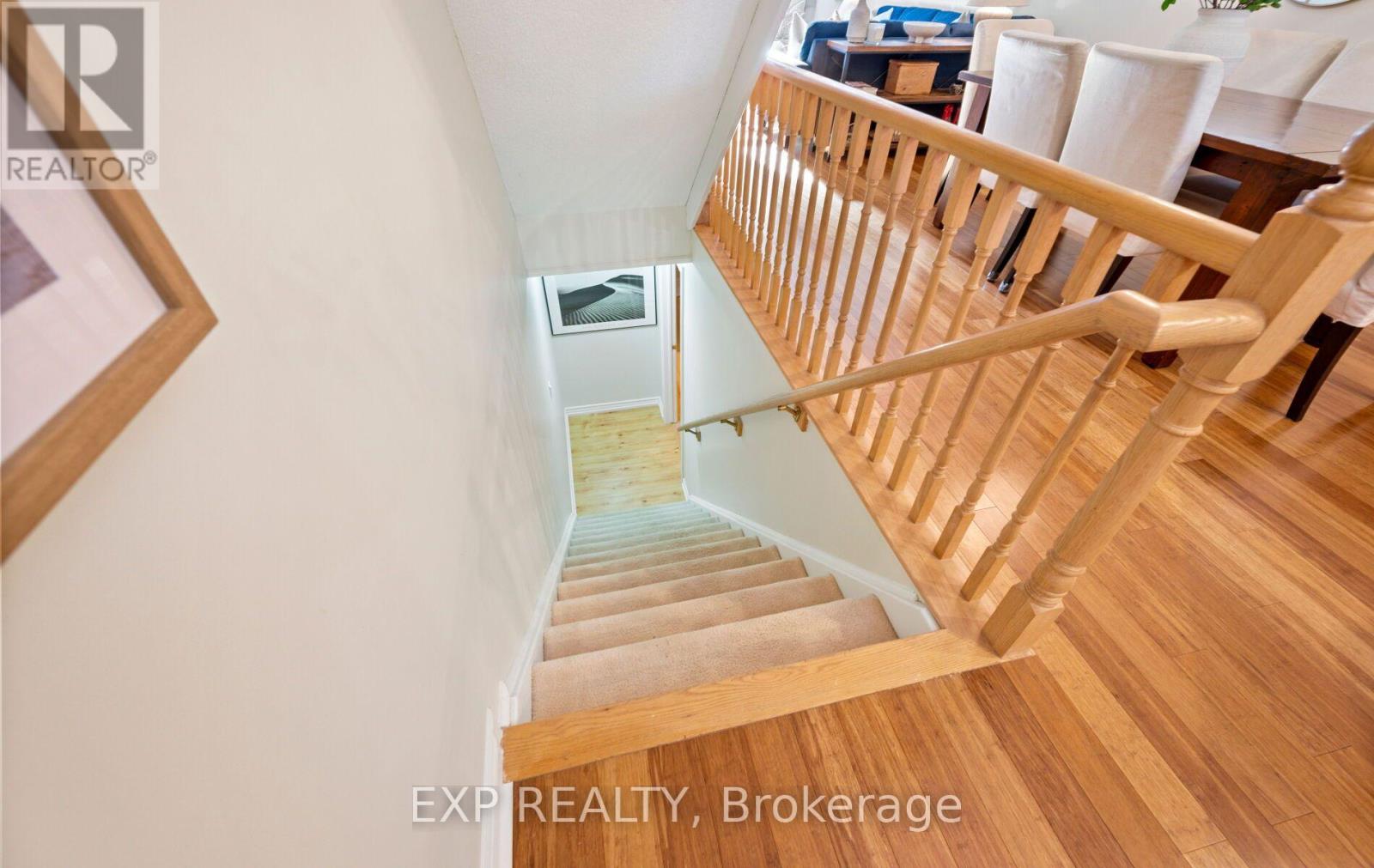 27 - 110 Napier Street W Property Photo 36