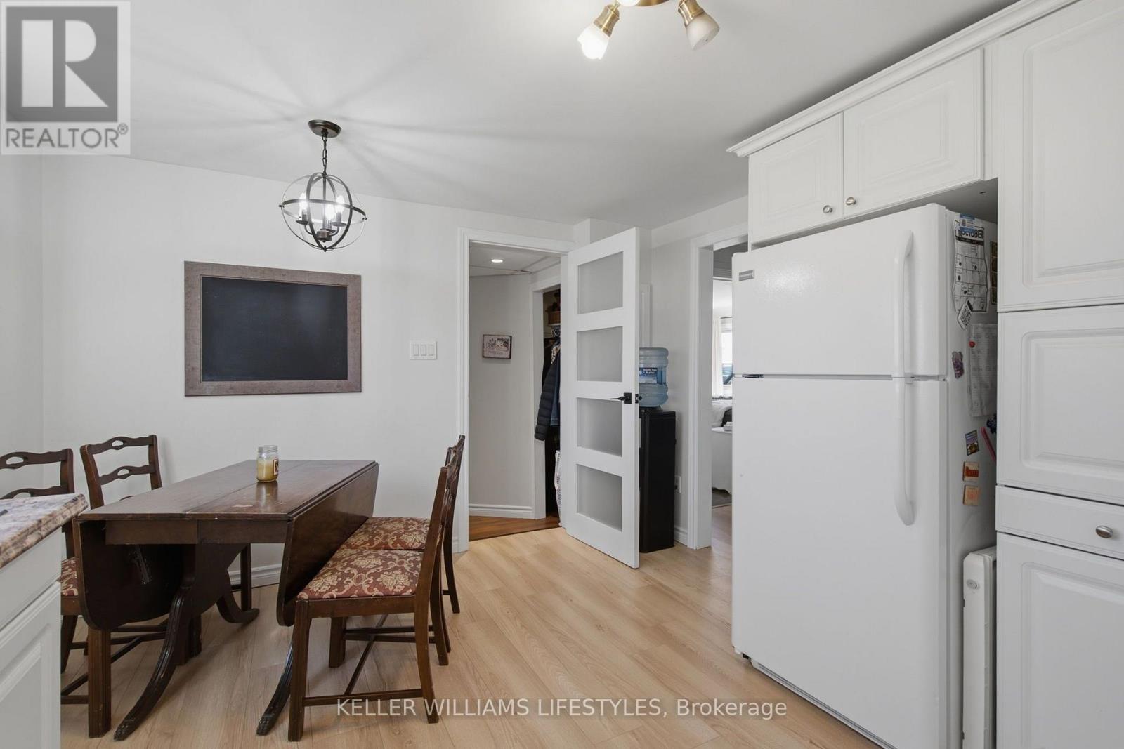 7512 Fairview Road Property Photo 13