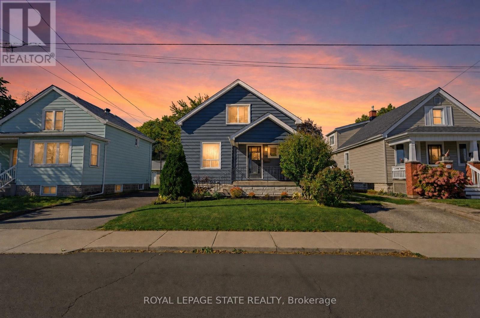 206 Craigroyston Road Property Photo 1