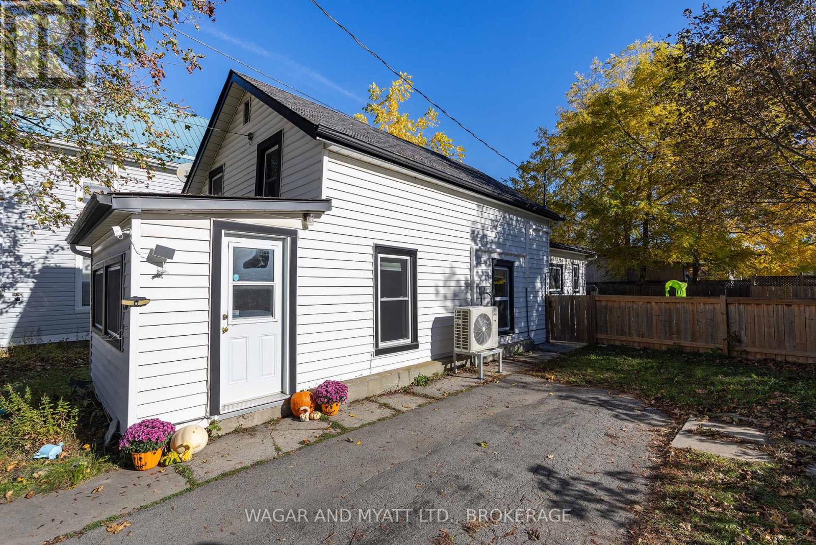 120 Prince Street Property Photo 3