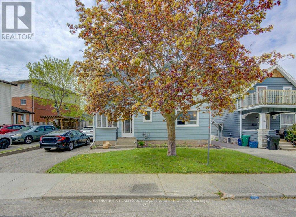 8 Marshall Street Property Photo 2