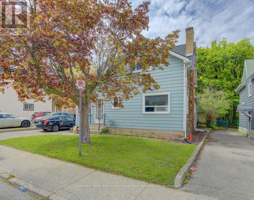 8 Marshall Street Property Photo 3
