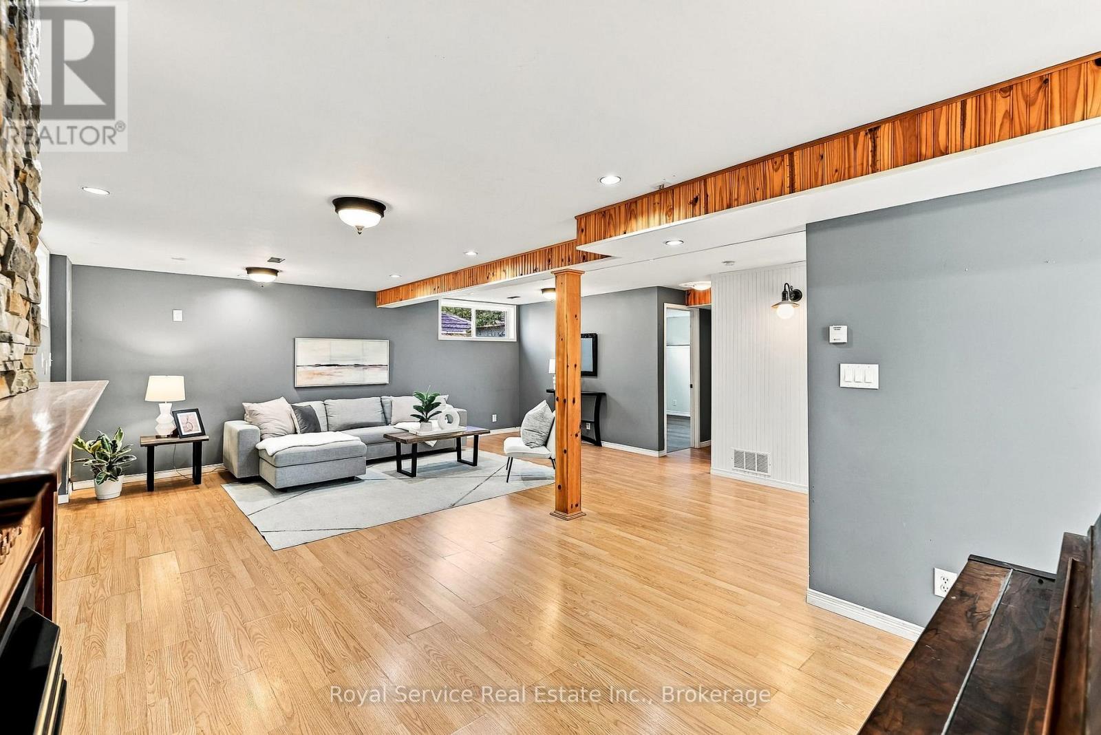432 Duffy Street Property Photo 27