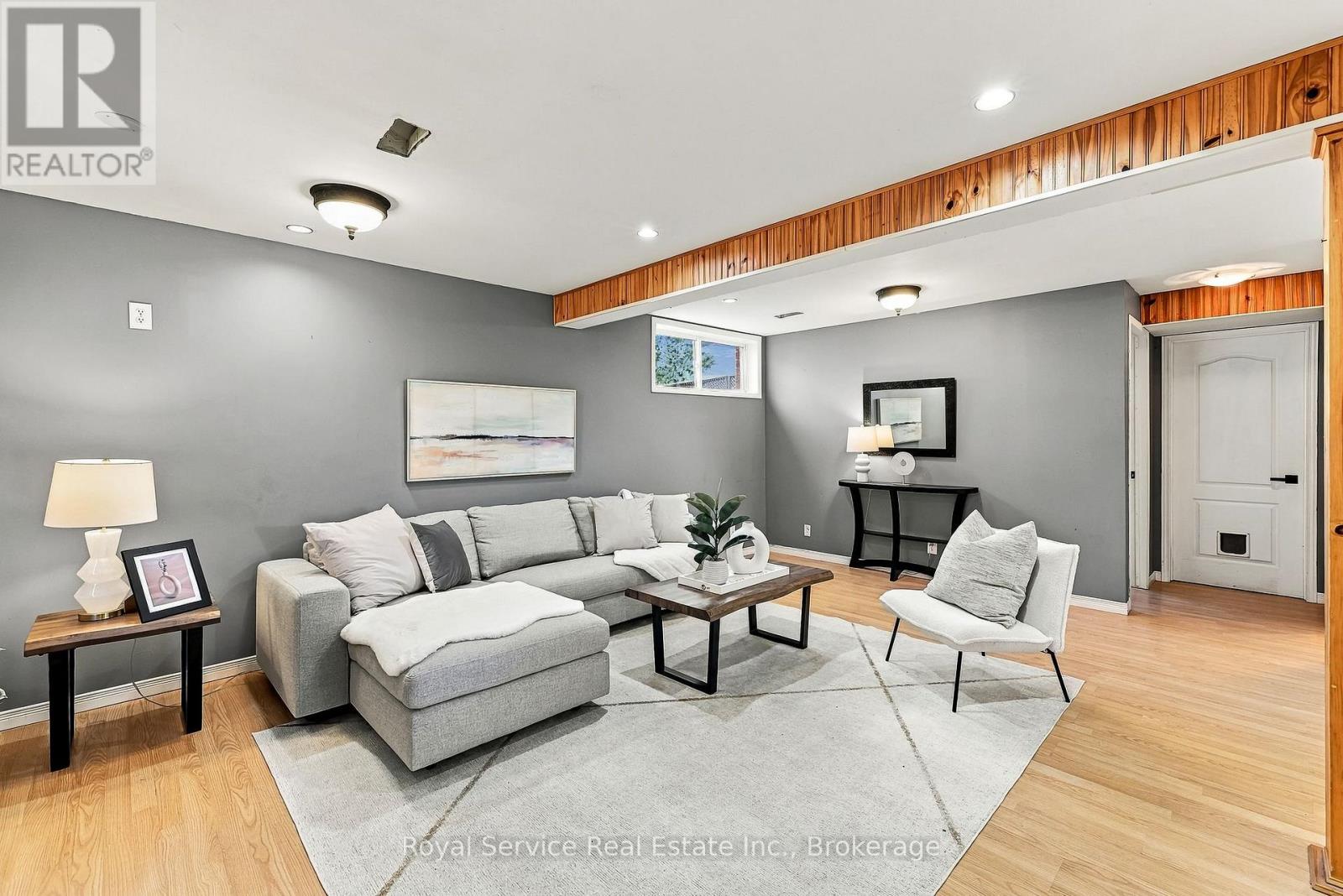 432 Duffy Street Property Photo 28