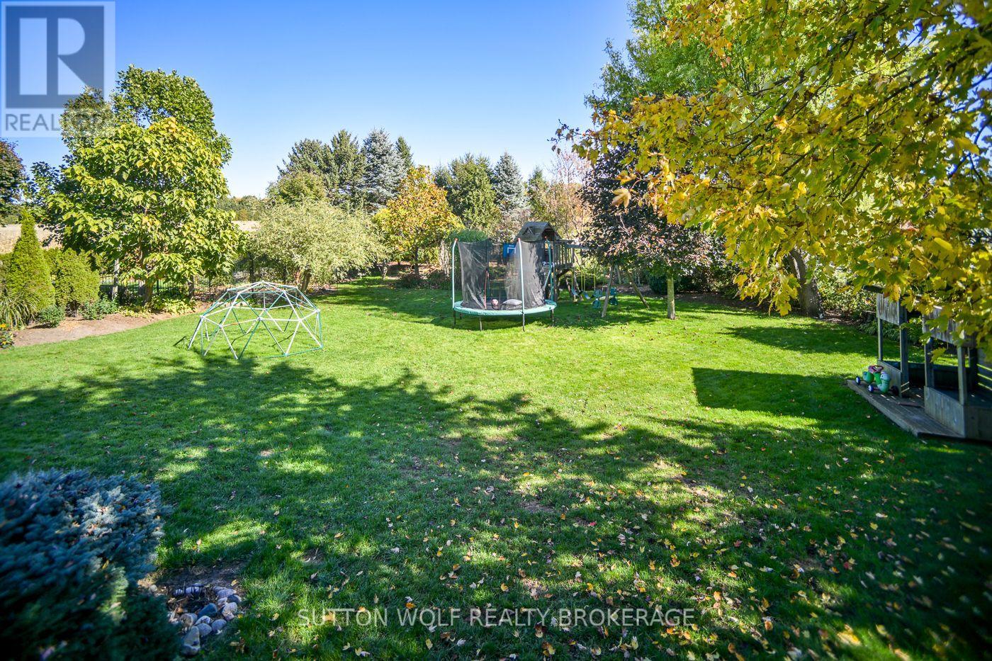 67 Willow Crescent Property Photo 46