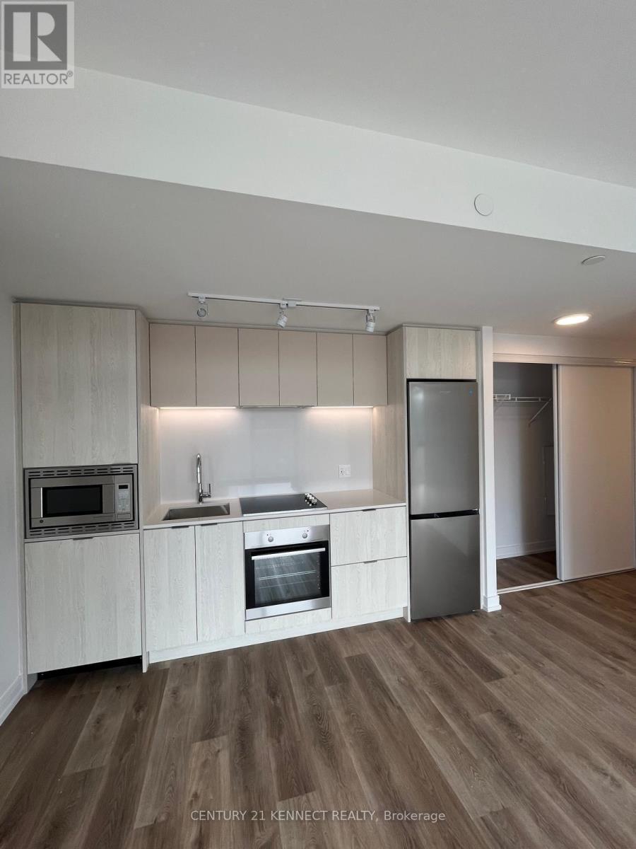 1108 - 1 Jarvis Street Property Photo 3