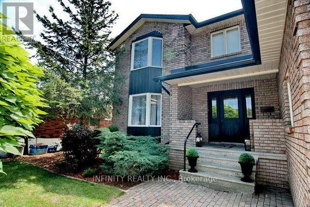 683 Gauthier Drive Property Photo 4