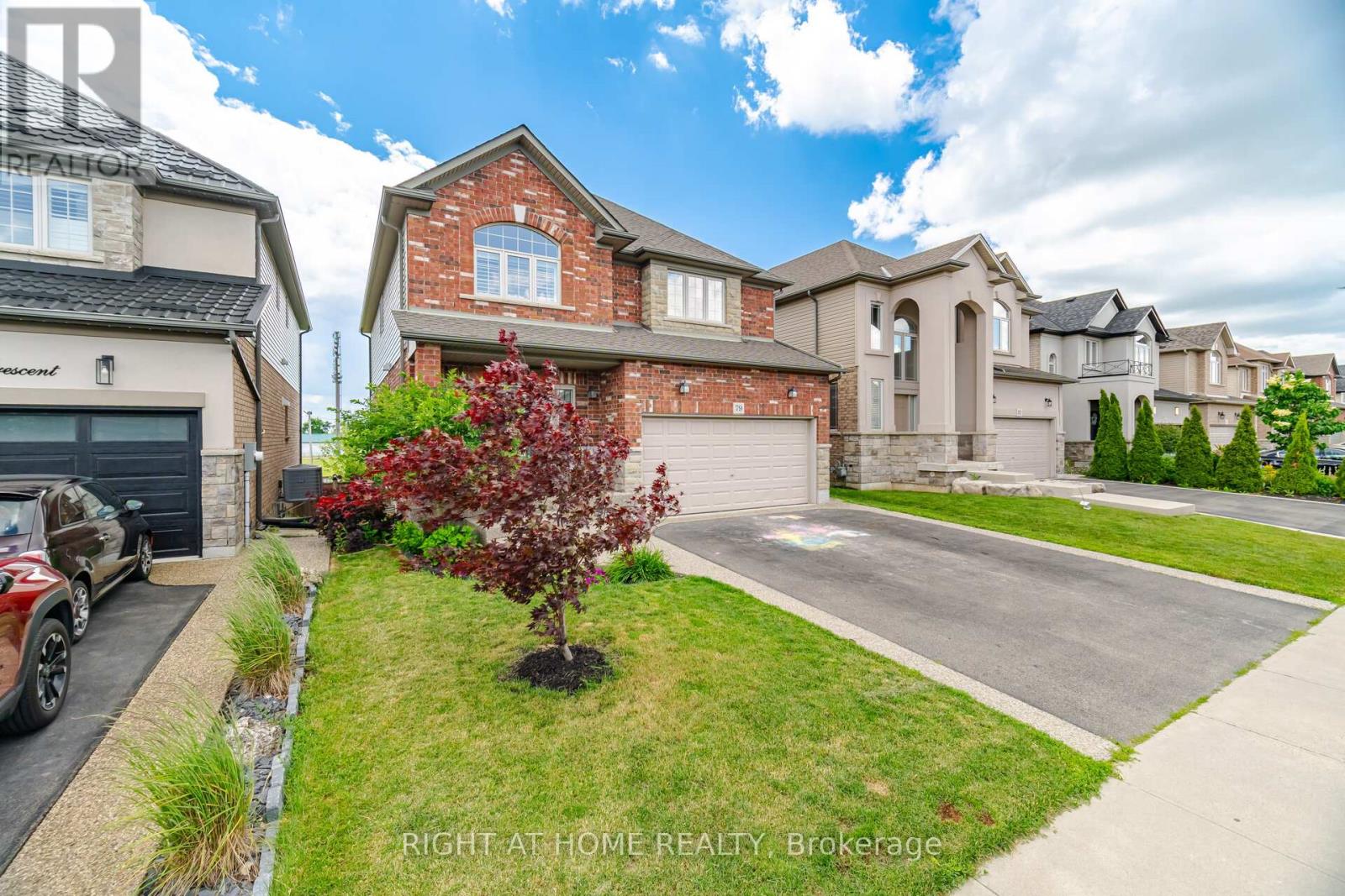 79 Garinger Crescent Property Photo 4