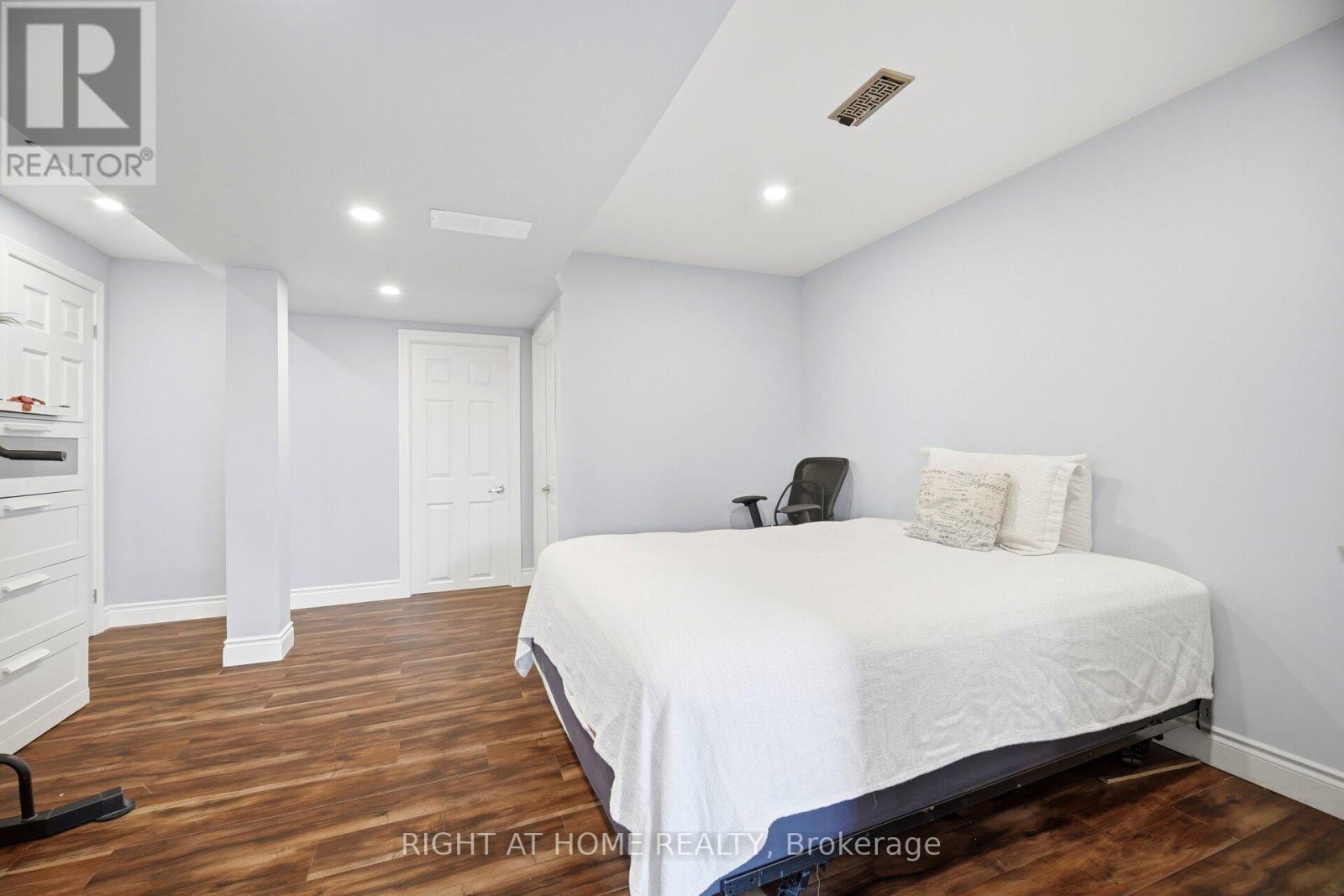 79 Garinger Crescent Property Photo 39