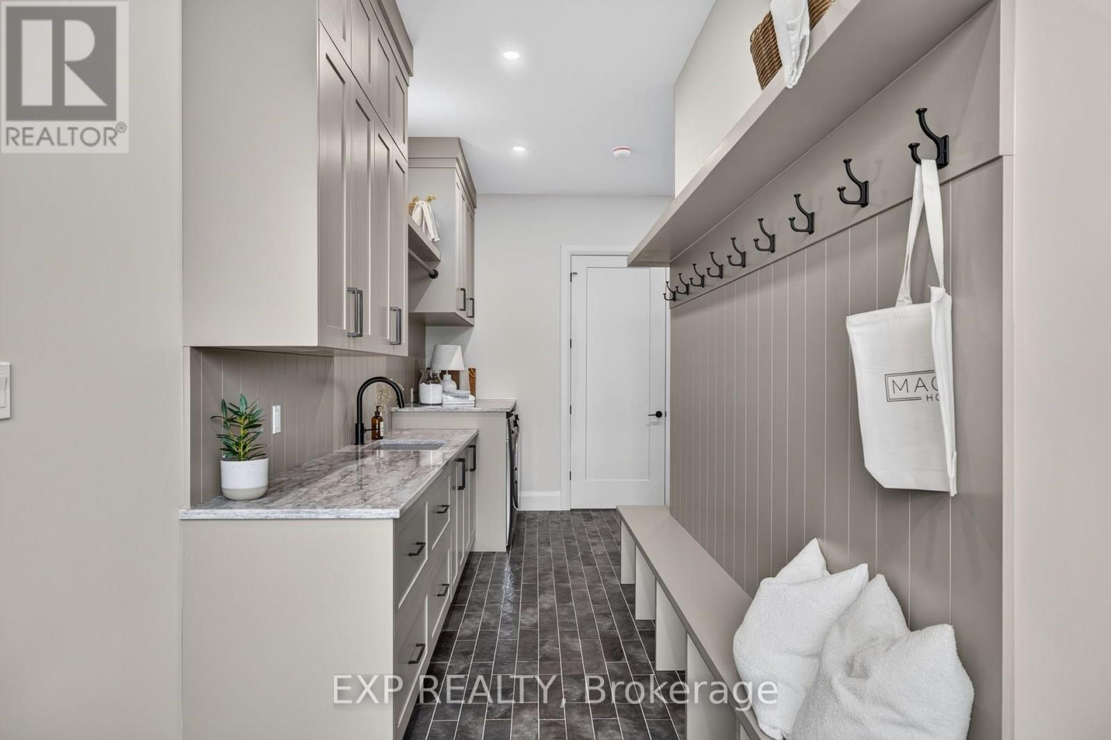 29 Dearing Drive Property Photo 10