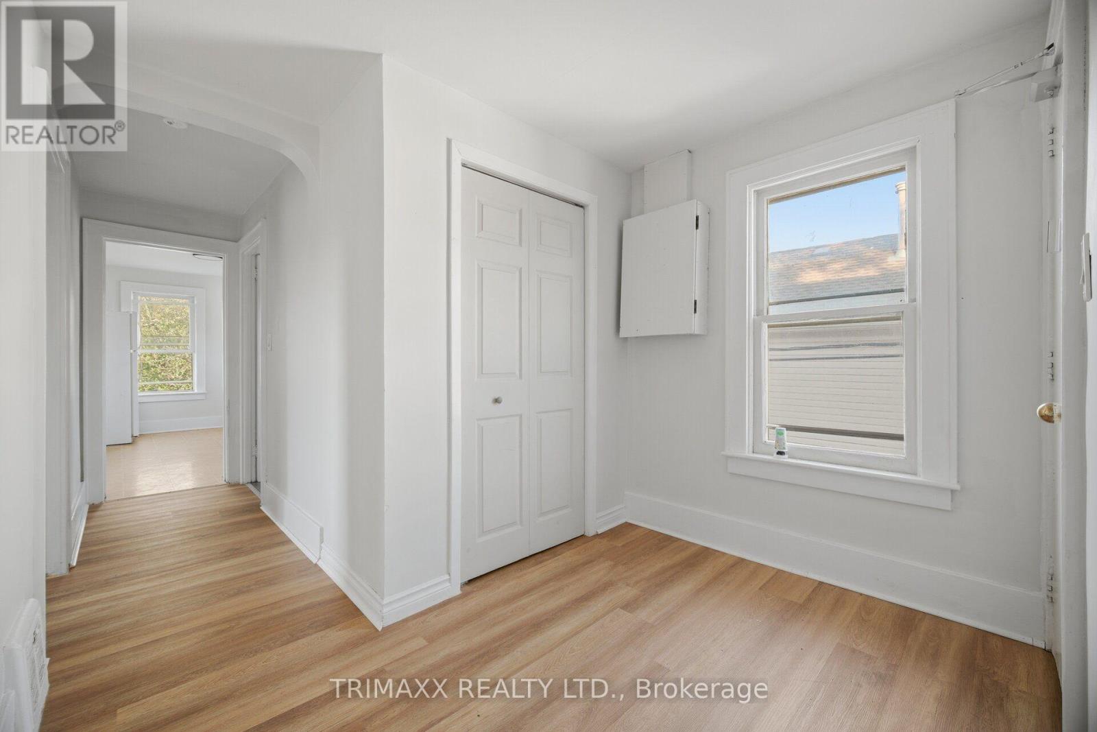 28 Fifth Street Property Photo 6