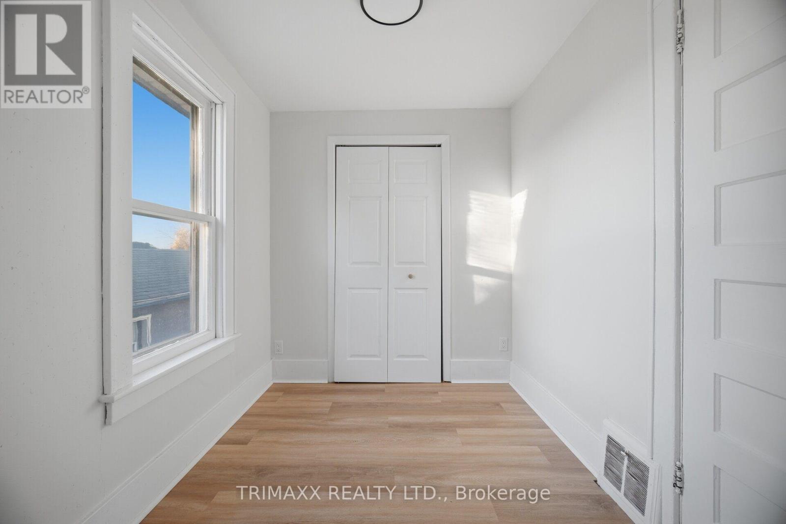 28 Fifth Street Property Photo 11