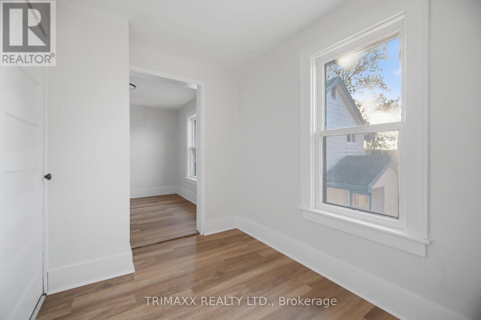 28 Fifth Street Property Photo 12