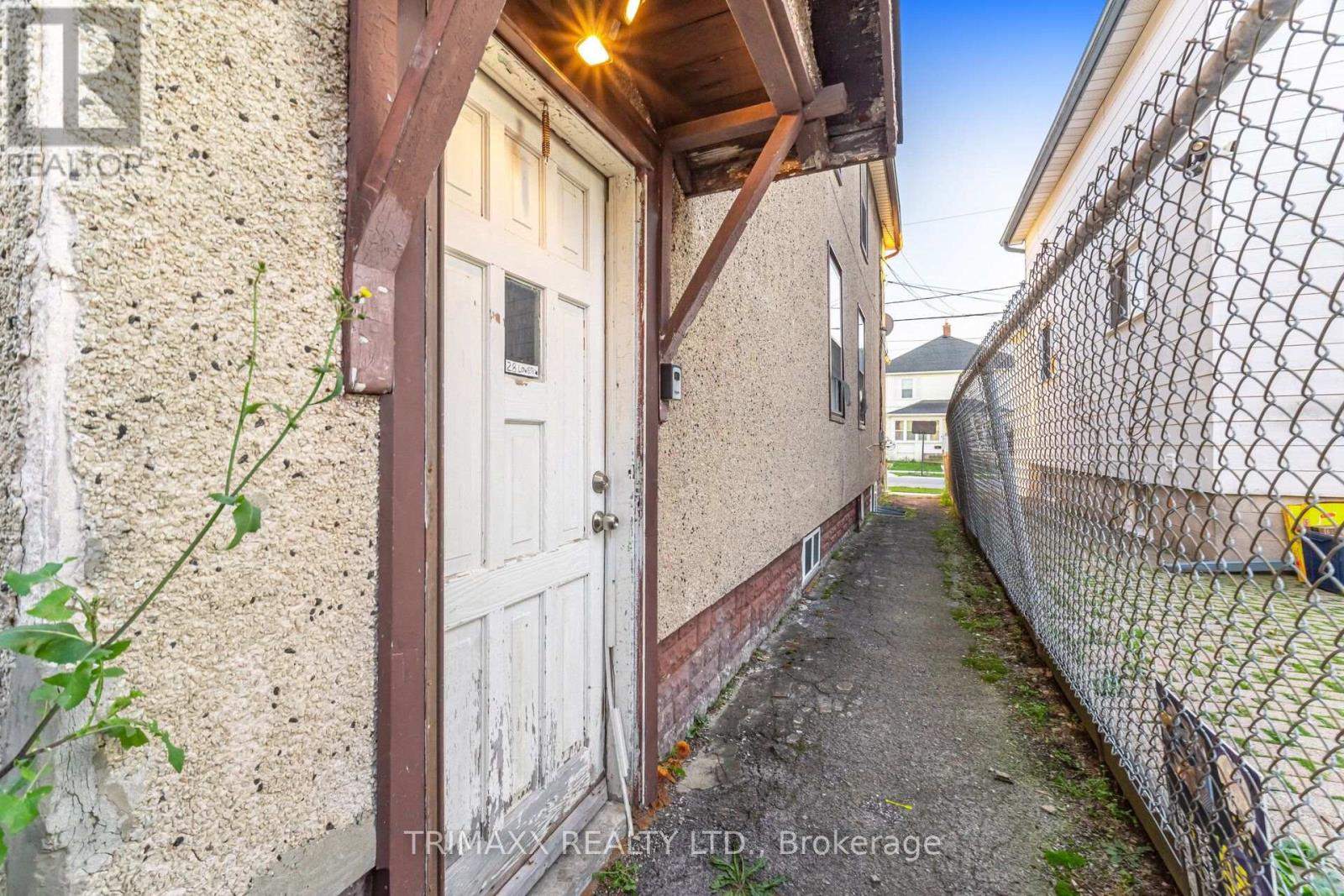 28 Fifth Street Property Photo 19