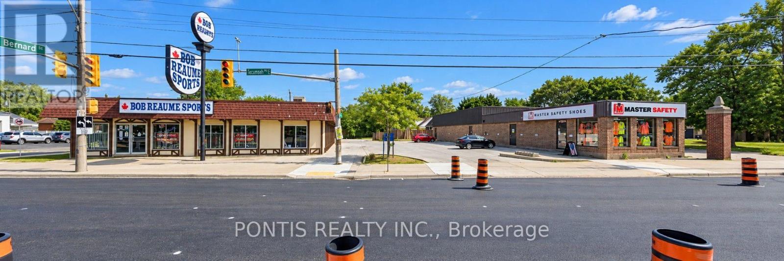 4255-4265-4275 TECUMSEH ROAD E Property Photo 1