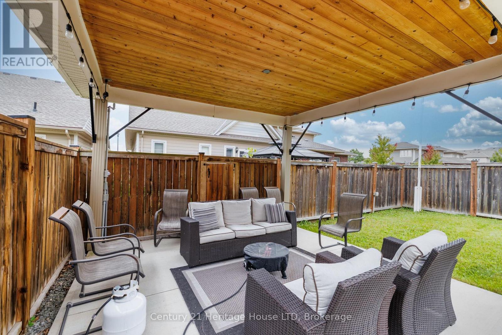 7 Kenmar Court Property Photo 35