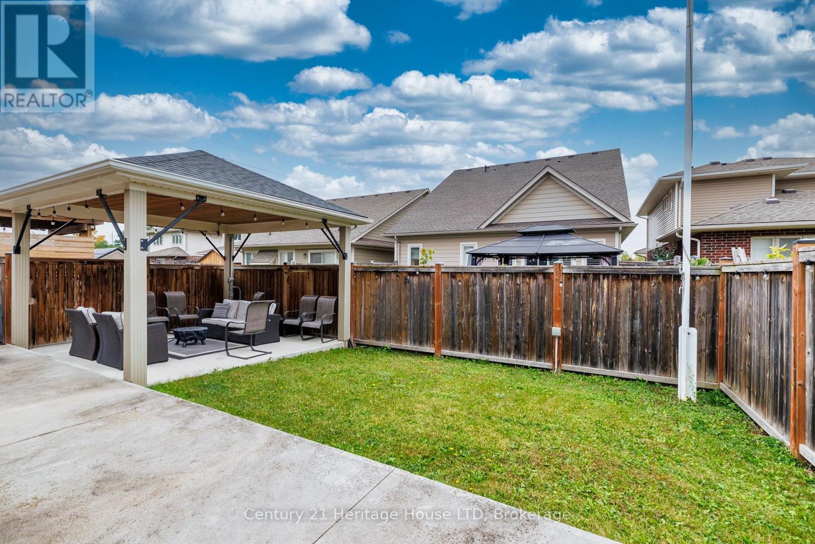 7 Kenmar Court Property Photo 36