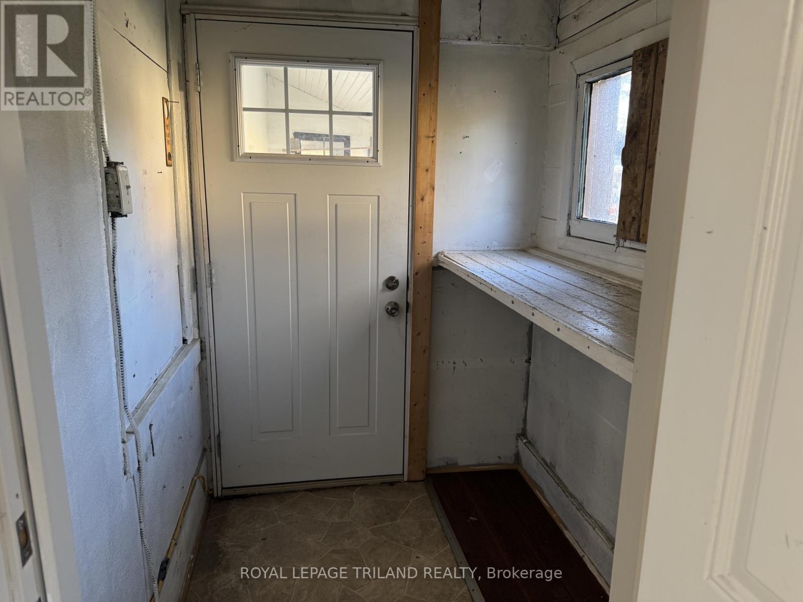 21 Owaissa Street Property Photo 15