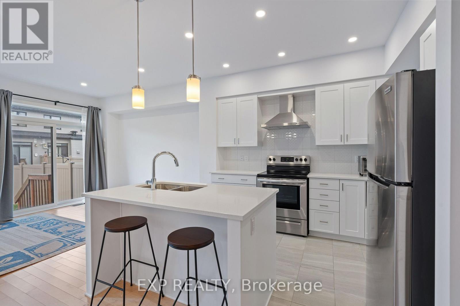 677 Cordelette Circle Property Photo 10