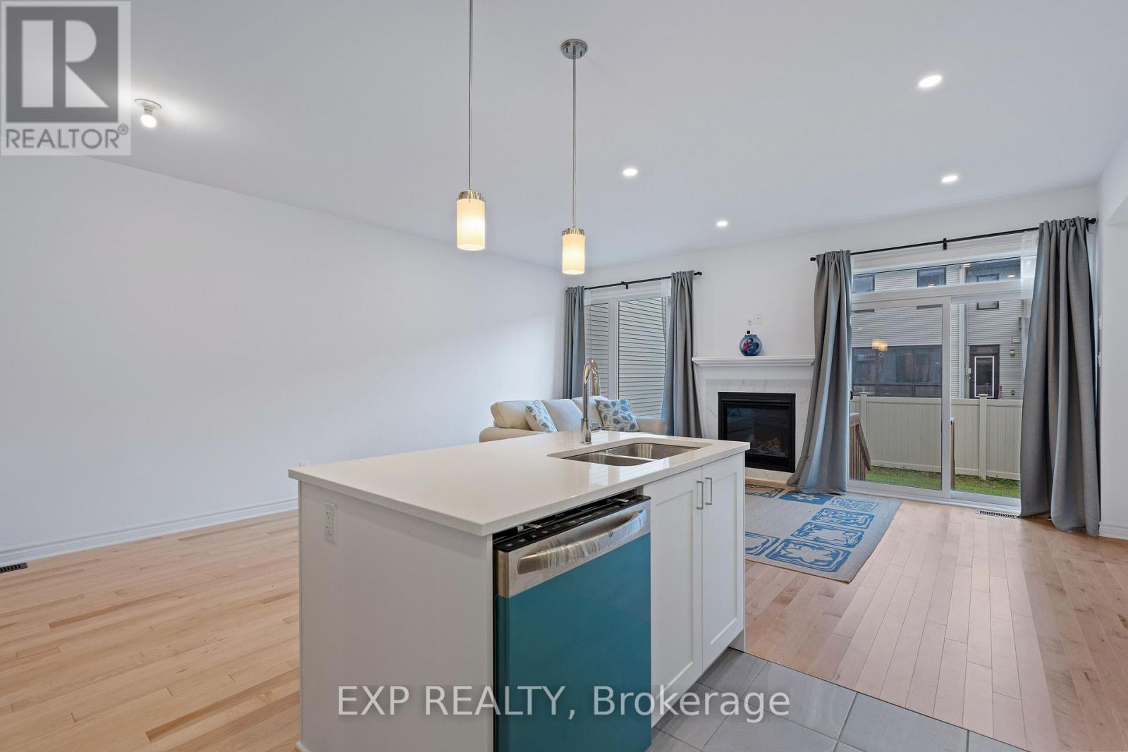 677 Cordelette Circle Property Photo 14