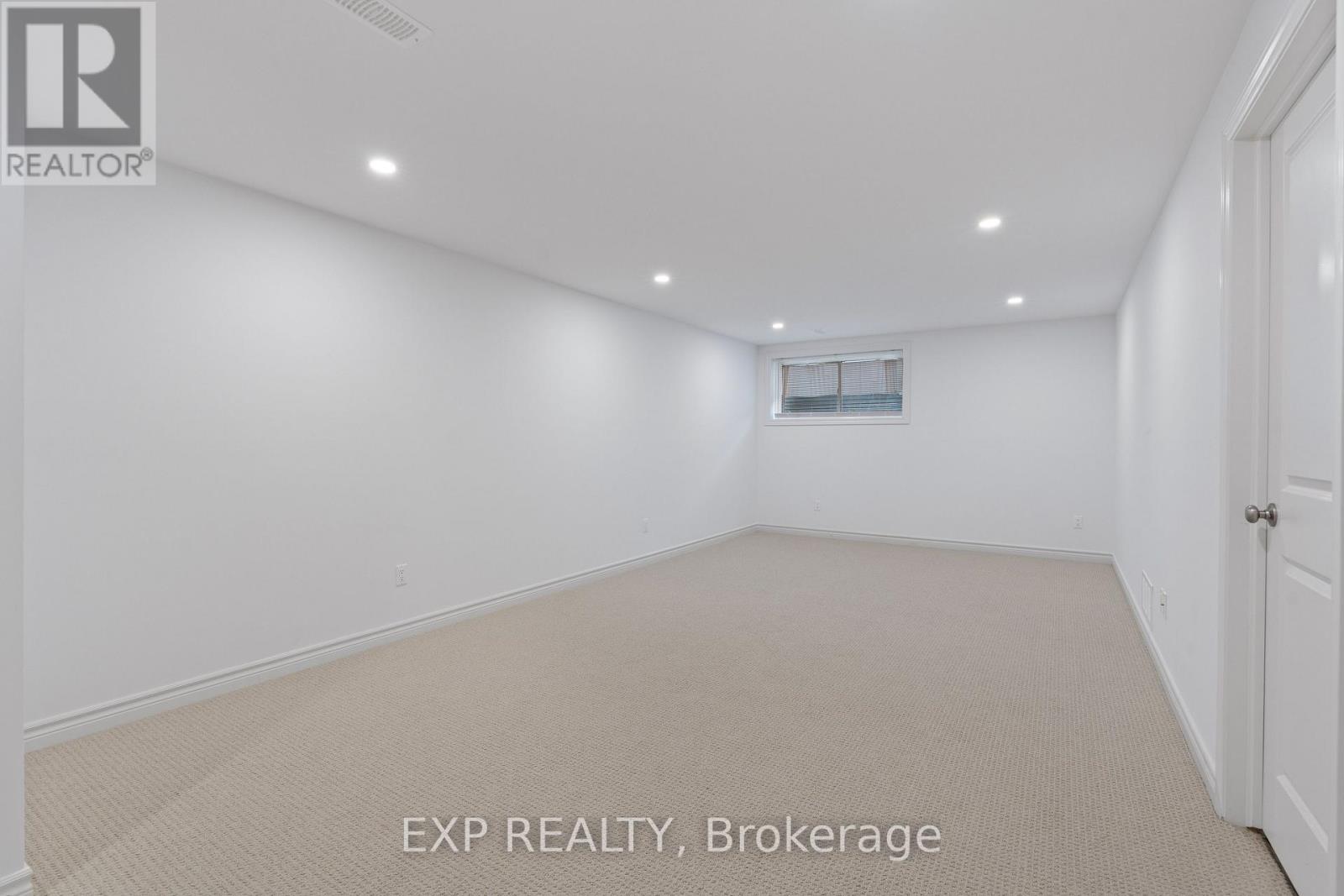 677 Cordelette Circle Property Photo 26