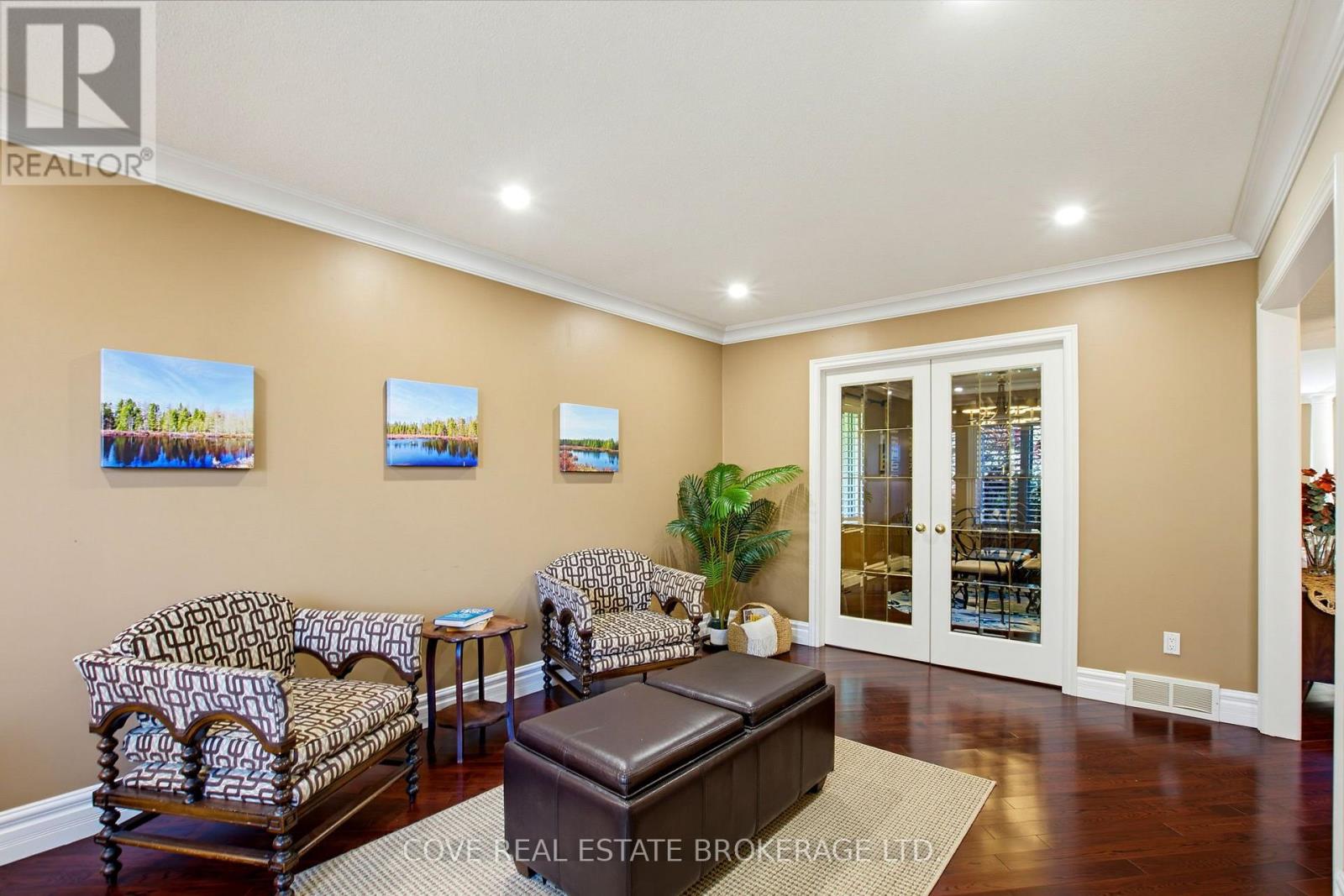 91 Sunnyside Drive Property Photo 6