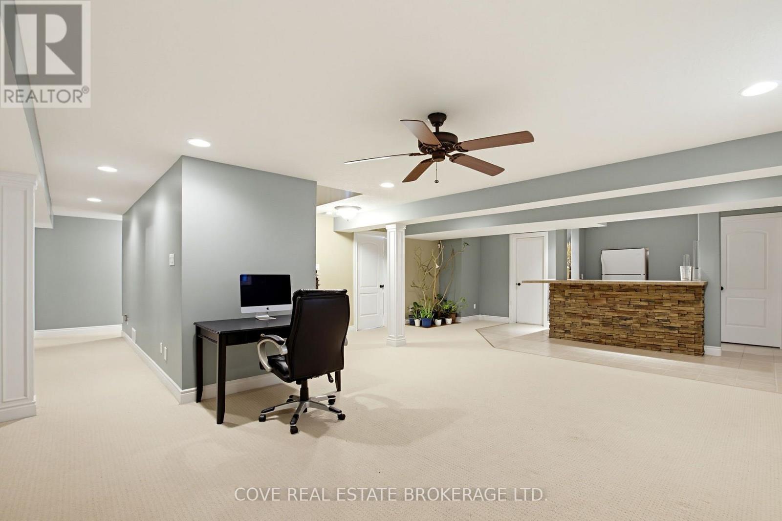 91 Sunnyside Drive Property Photo 34