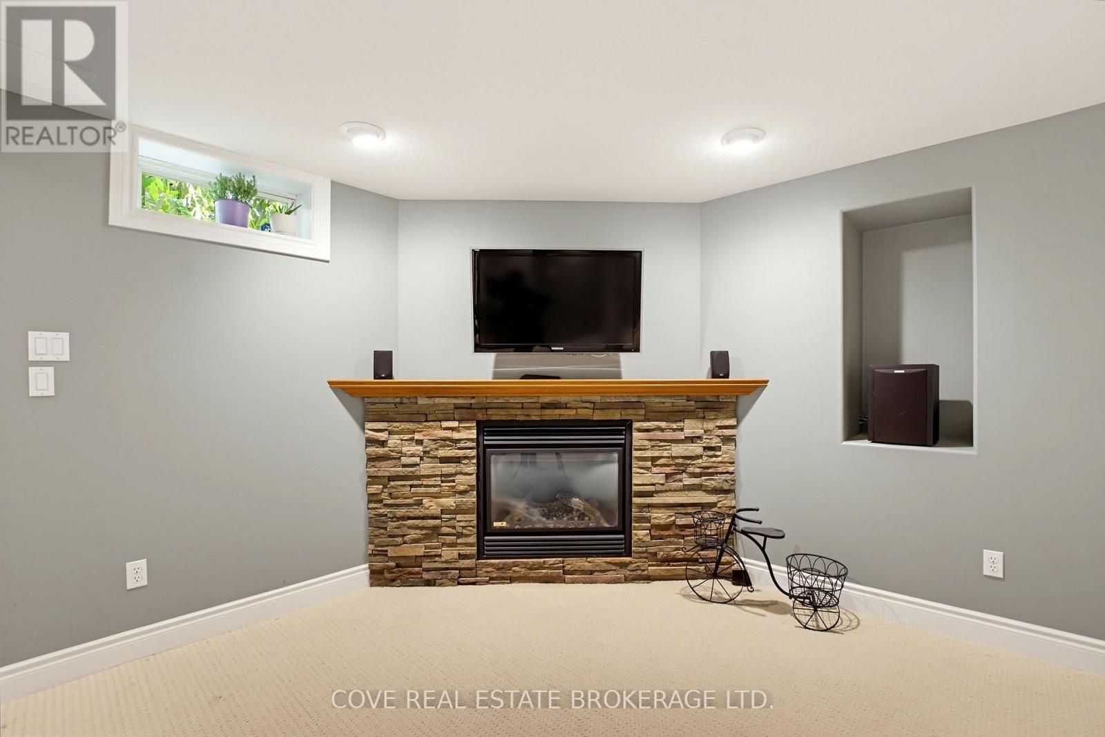 91 Sunnyside Drive Property Photo 36