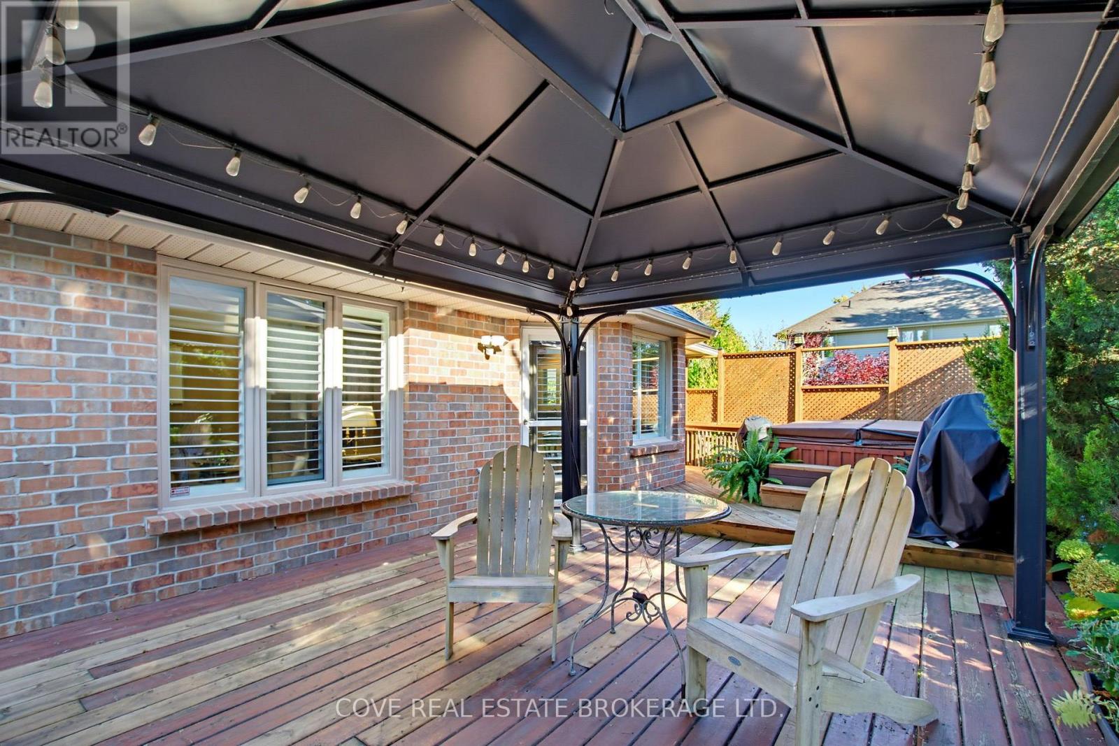 91 Sunnyside Drive Property Photo 43