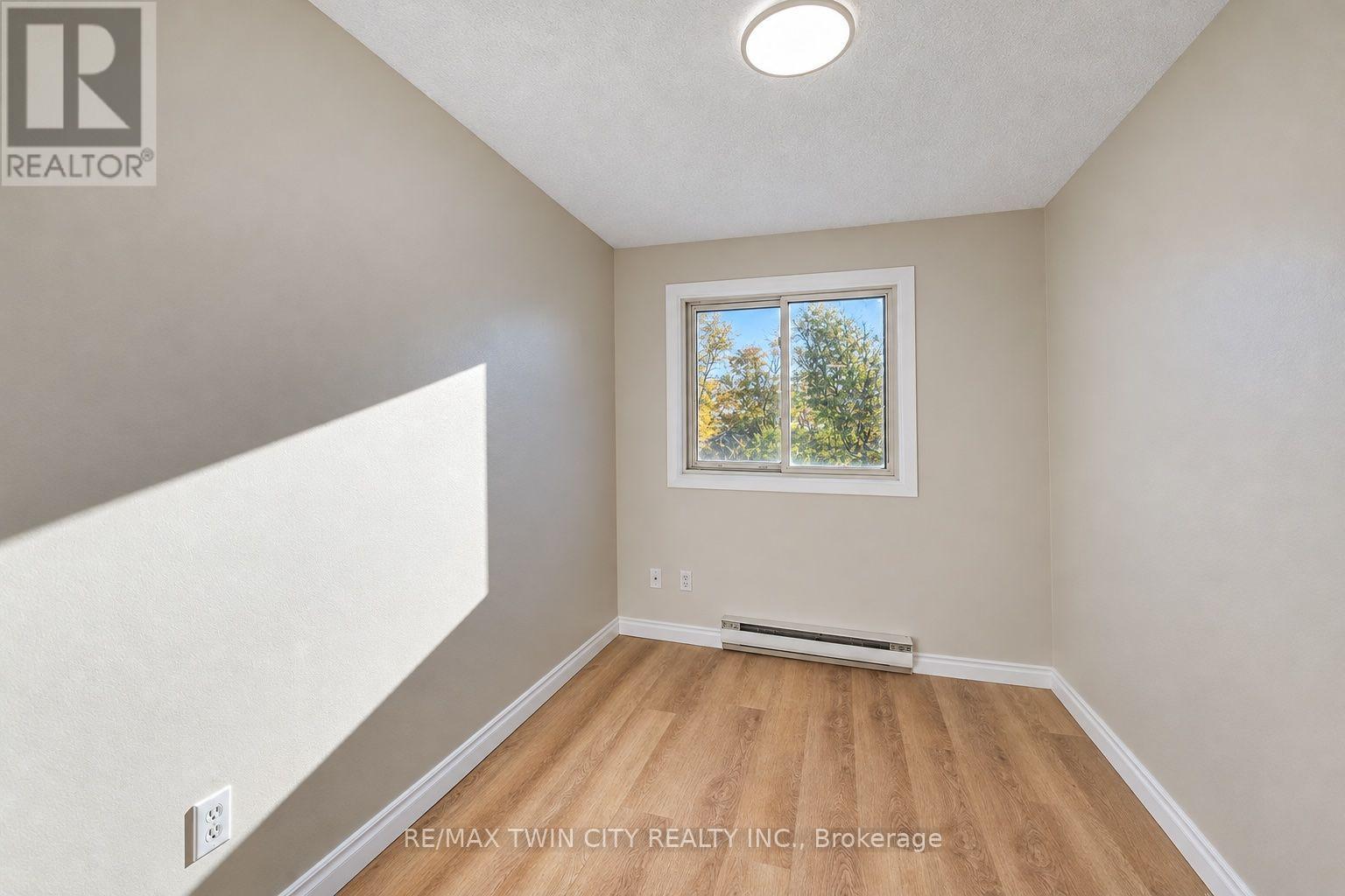 25 - 121 Morgan Avenue Property Photo 29