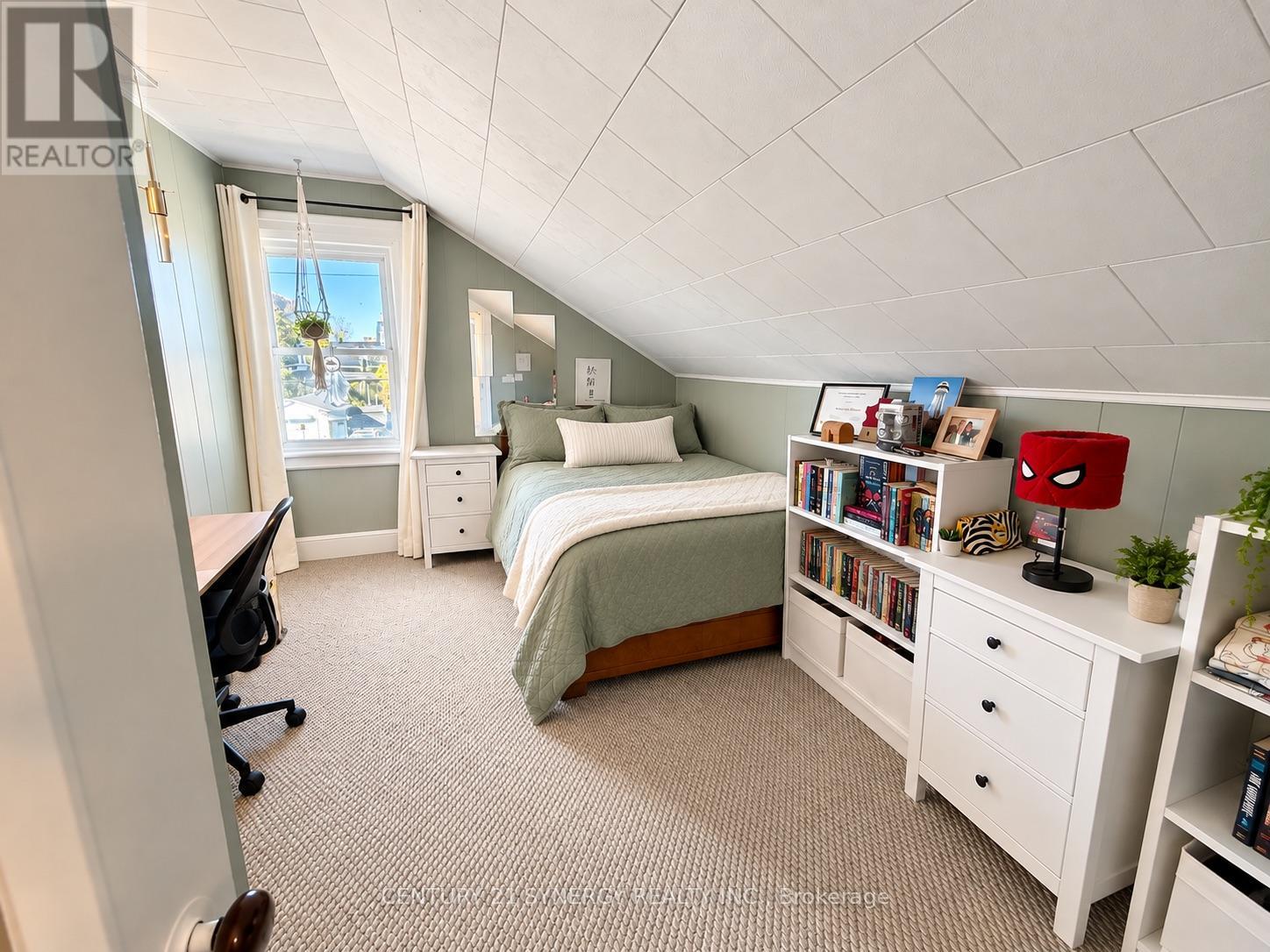 15 Strathcona Street Property Photo 26