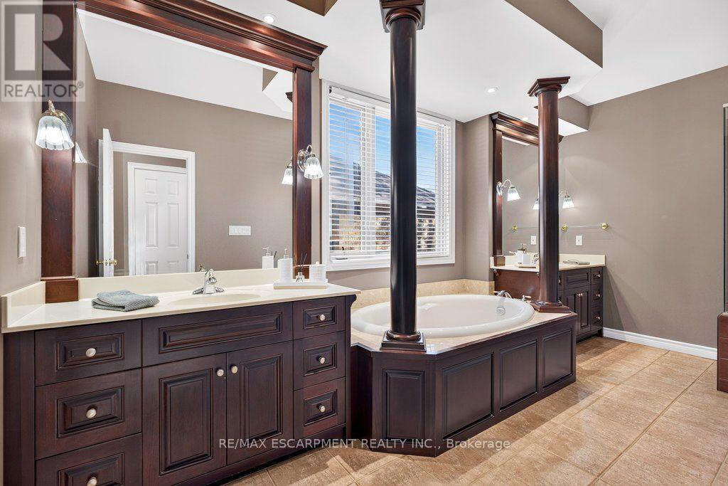 9 Harrington Place Property Photo 20