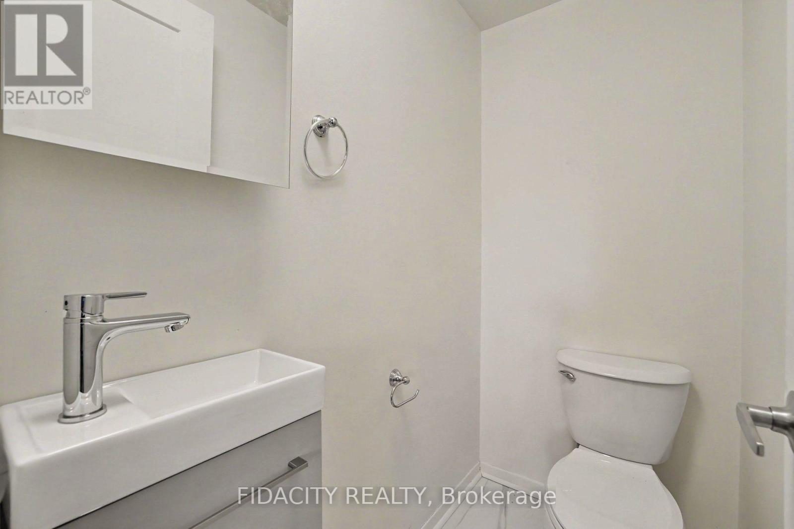 E - 44 Foxfield Drive Property Photo 15